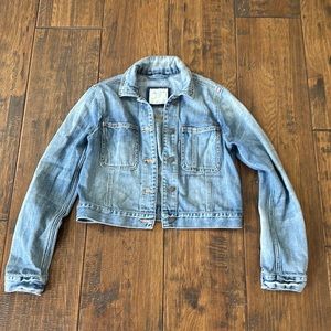 Abercrombie and Fitch medium wash jean jacket